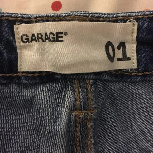 Two pairs of shorts - Picture 3 of 8